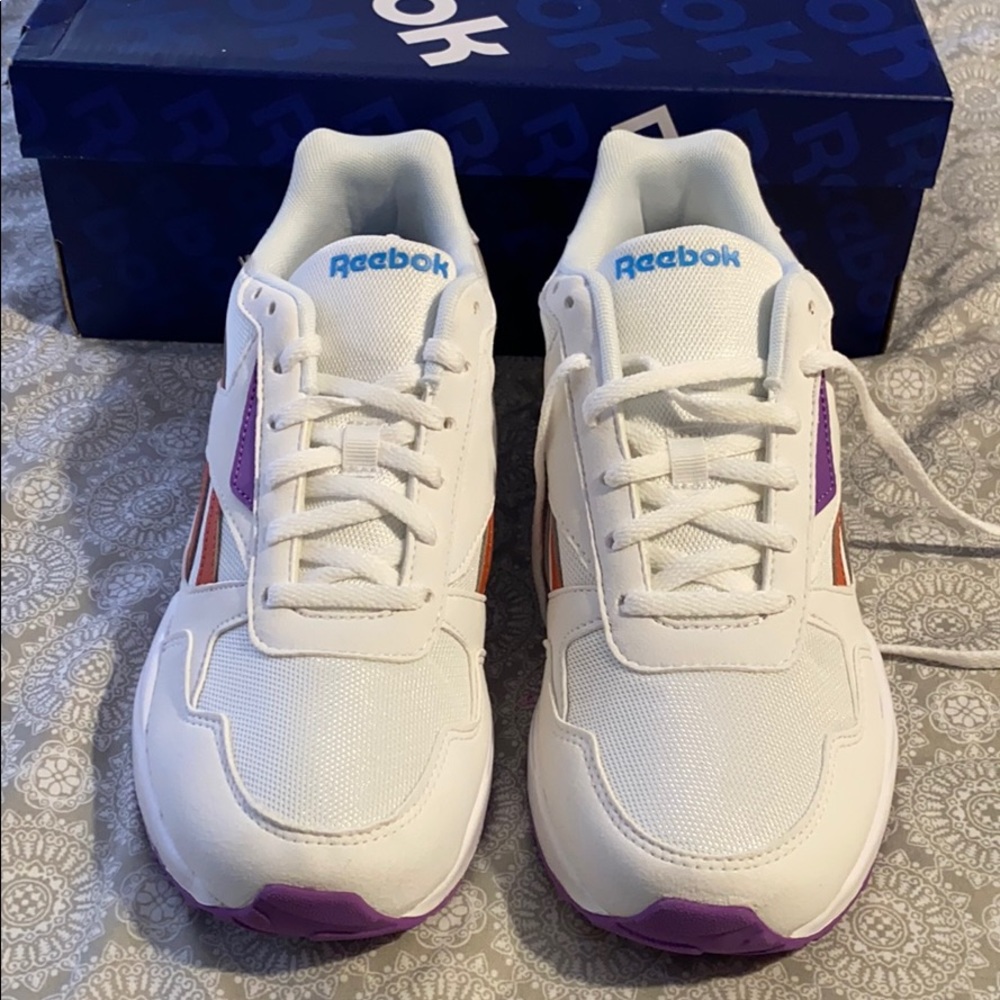 Reebok female sneakers